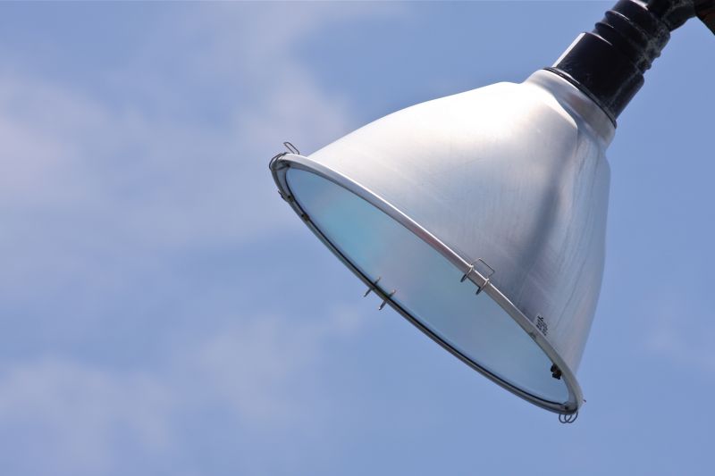 Floodlight Repair detail